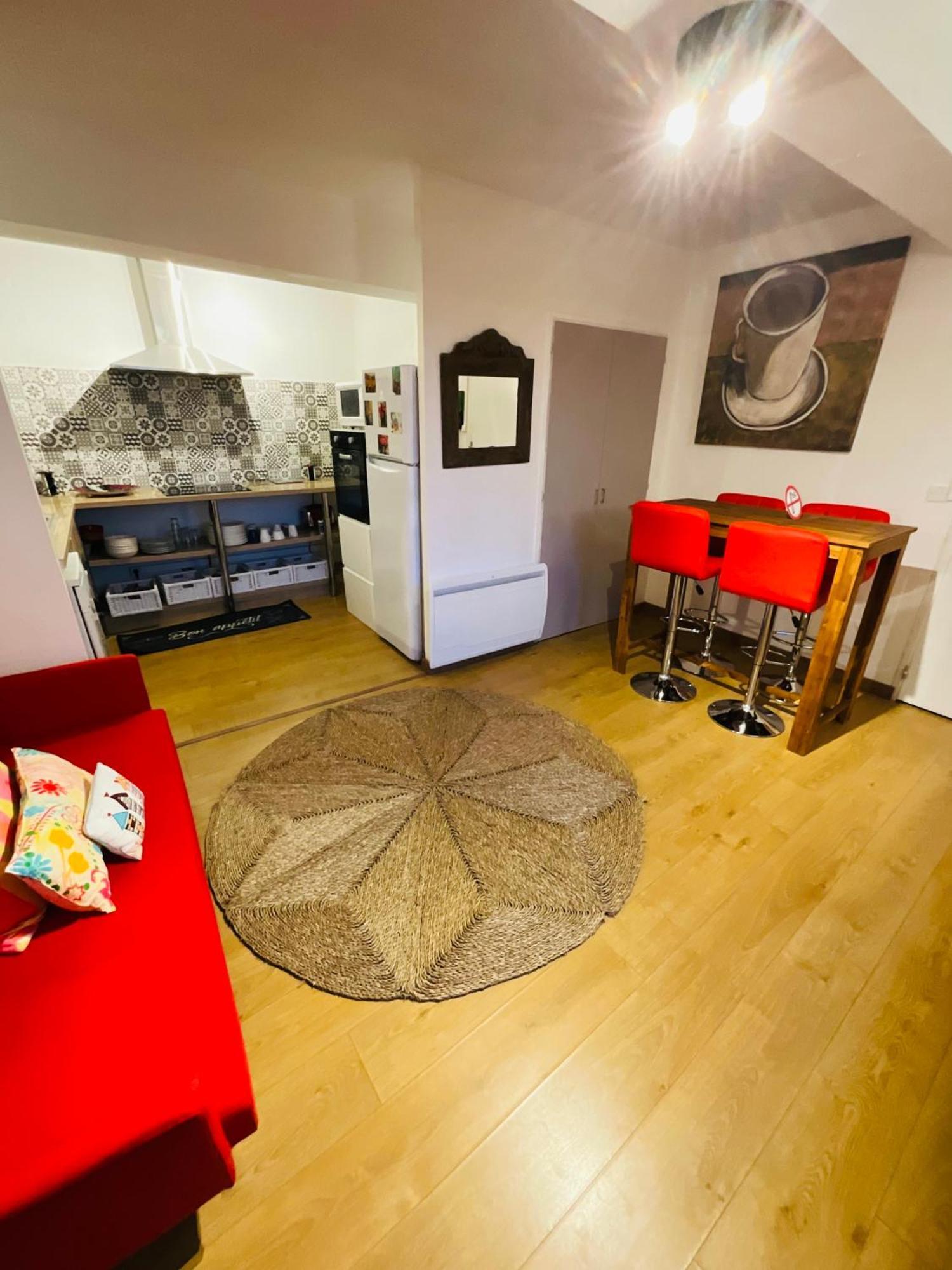 No 14 , 15 Meters Plein Centre Mirepoix Apartment Tres Calme Netflix ,Terrace Sleeps 4 70 M2 Exteriér fotografie